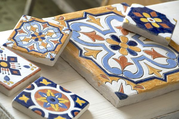 Как сделать декоративную плитку своими руками. Как сделать керамическую плитку в домашних условиях: технология изготовления своими руками